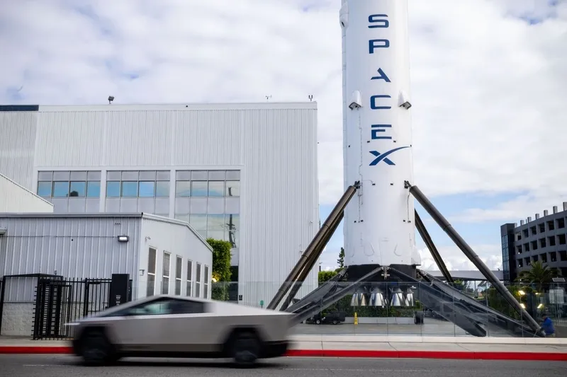 SpaceX elige Nasdaq para su esperada oferta pública inicial
