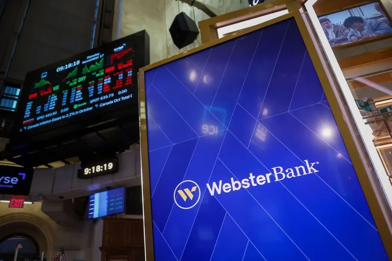 Webster Investors Approve $12 Billion Purchase by Santander
