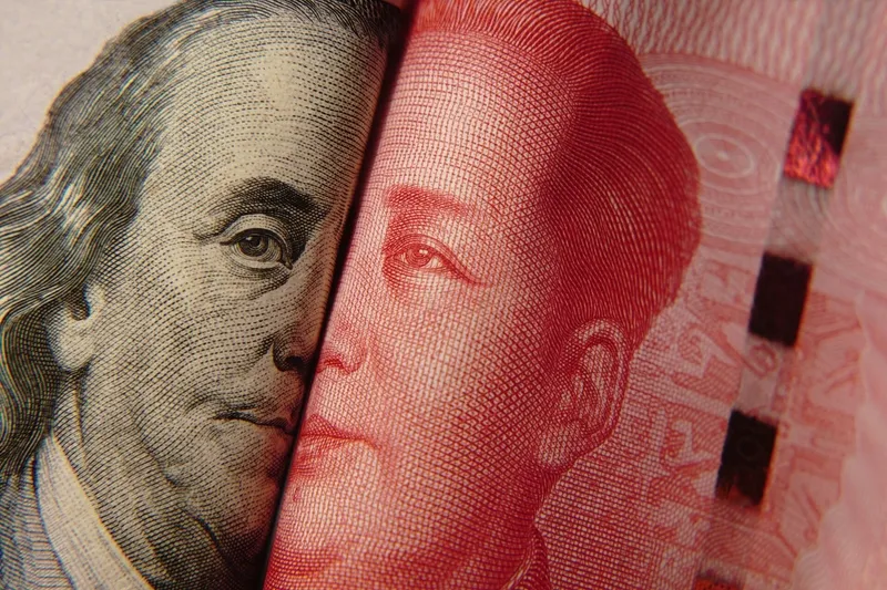 Goldman Sachs prevé fortalecimiento del yuan frente al dólar estadounidense